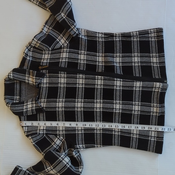 Plaid Asymmetrical Cropped Sweater Jacket LARGE Black White - Picture 15 of 16
